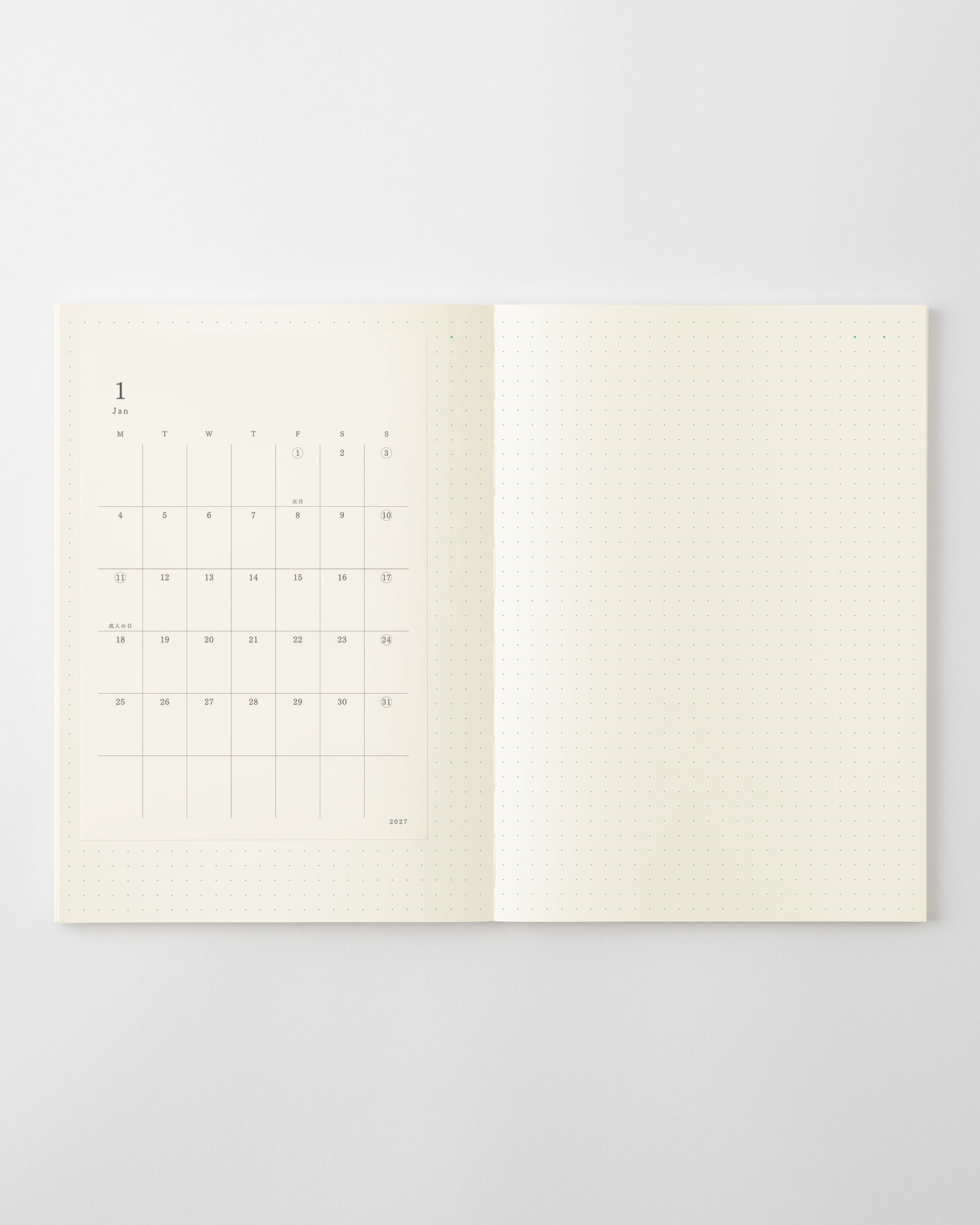 MサイズをMDノート A5に貼っています//Example: M-size pasted onto the MD Notebook A5