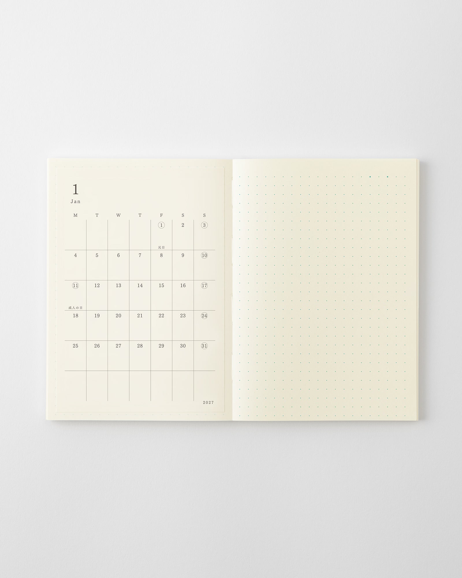 SサイズをMDノート文庫に貼っています//Example: S-size pasted onto the MD Notebook A6