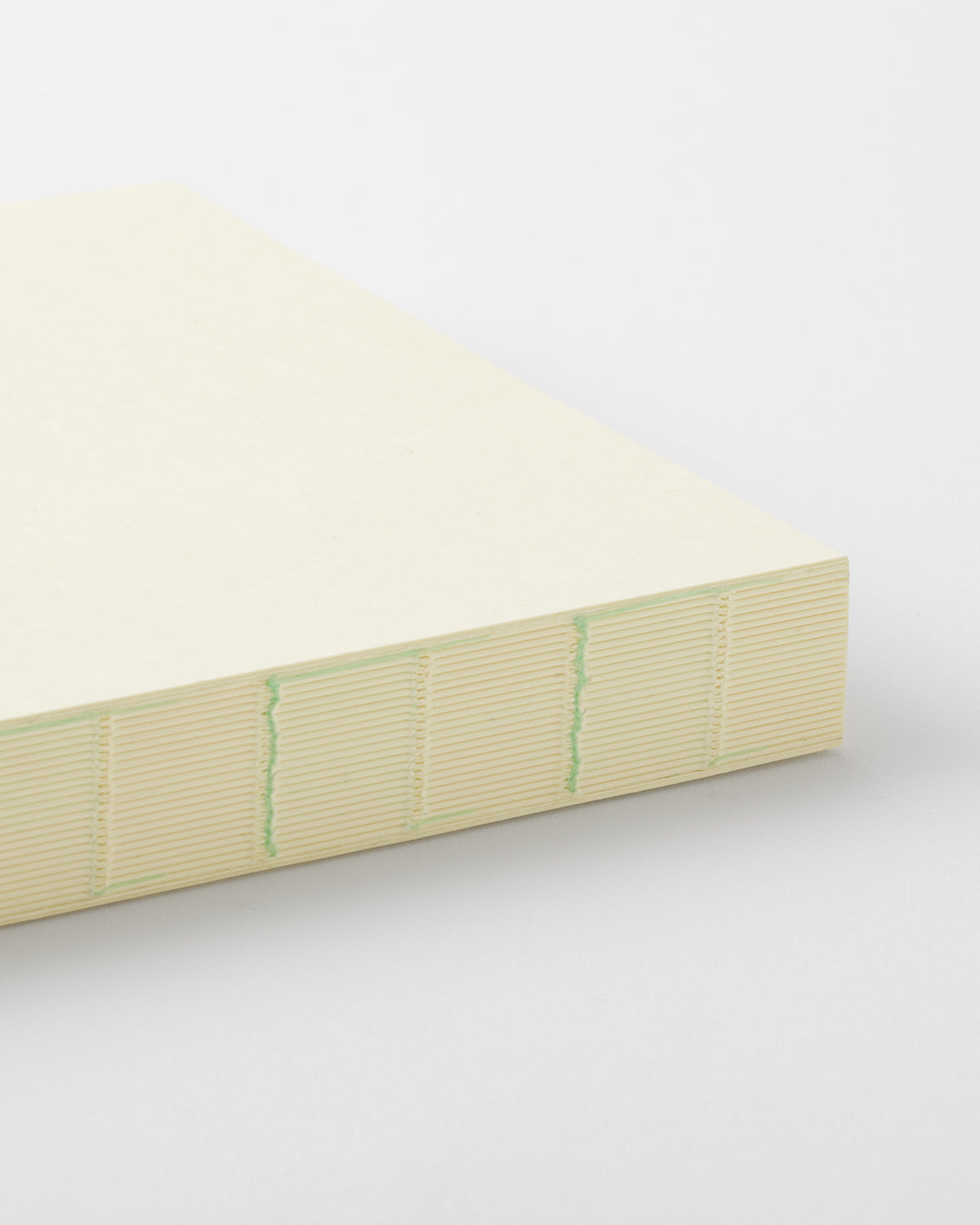 MDノート1日1ページA5ドット方眼／MD Notebook Codex 1 Day 1Page A5 Dot Grid