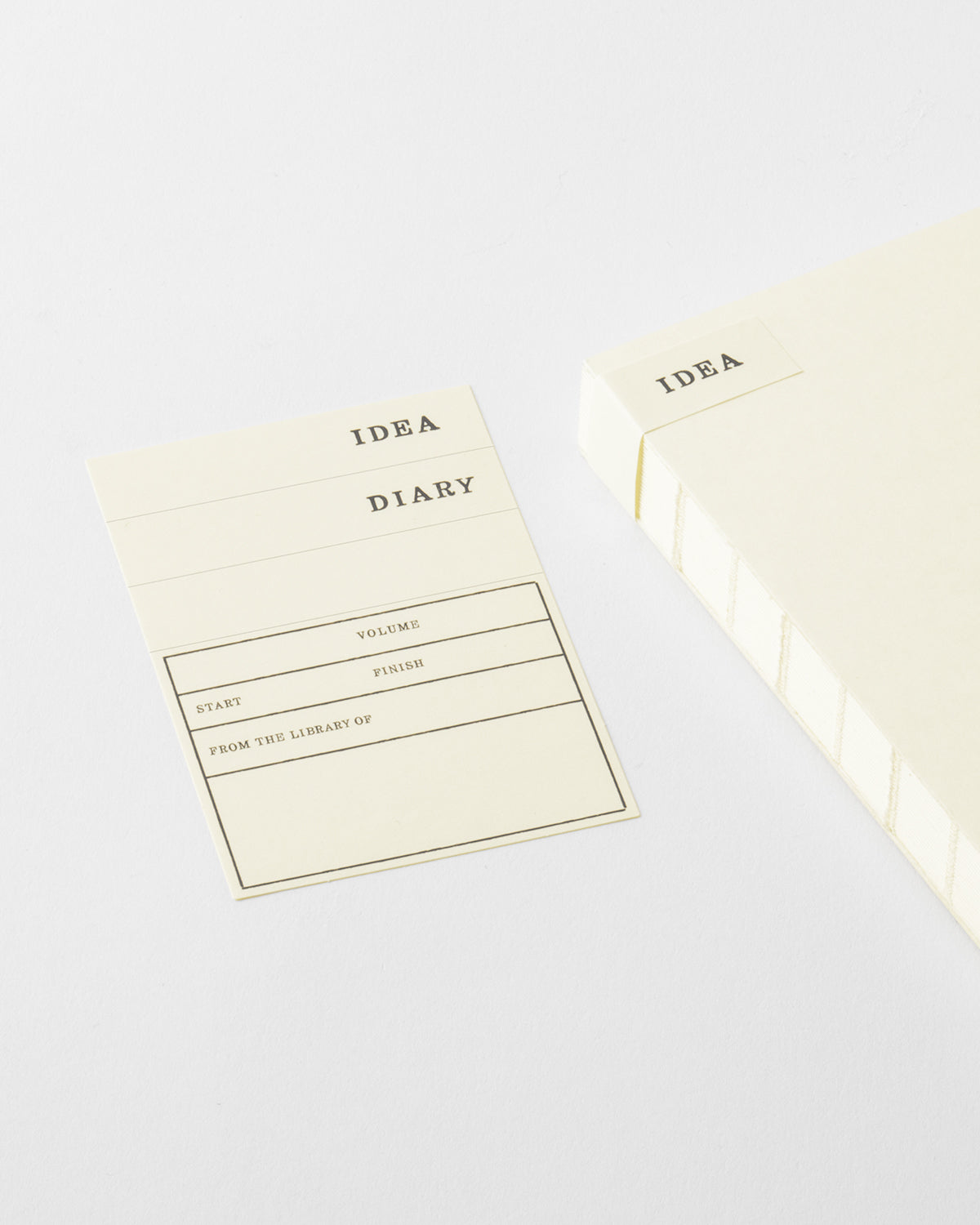 MDノート1日1ページA5無罫／MD Notebook Codex 1 Day 1Page A5 Blank