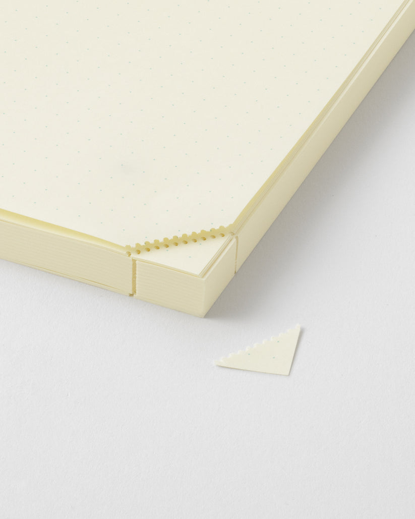 MIDORI MD Notebook - Codex 1 Day 1 Page (A5, Dot Grid)