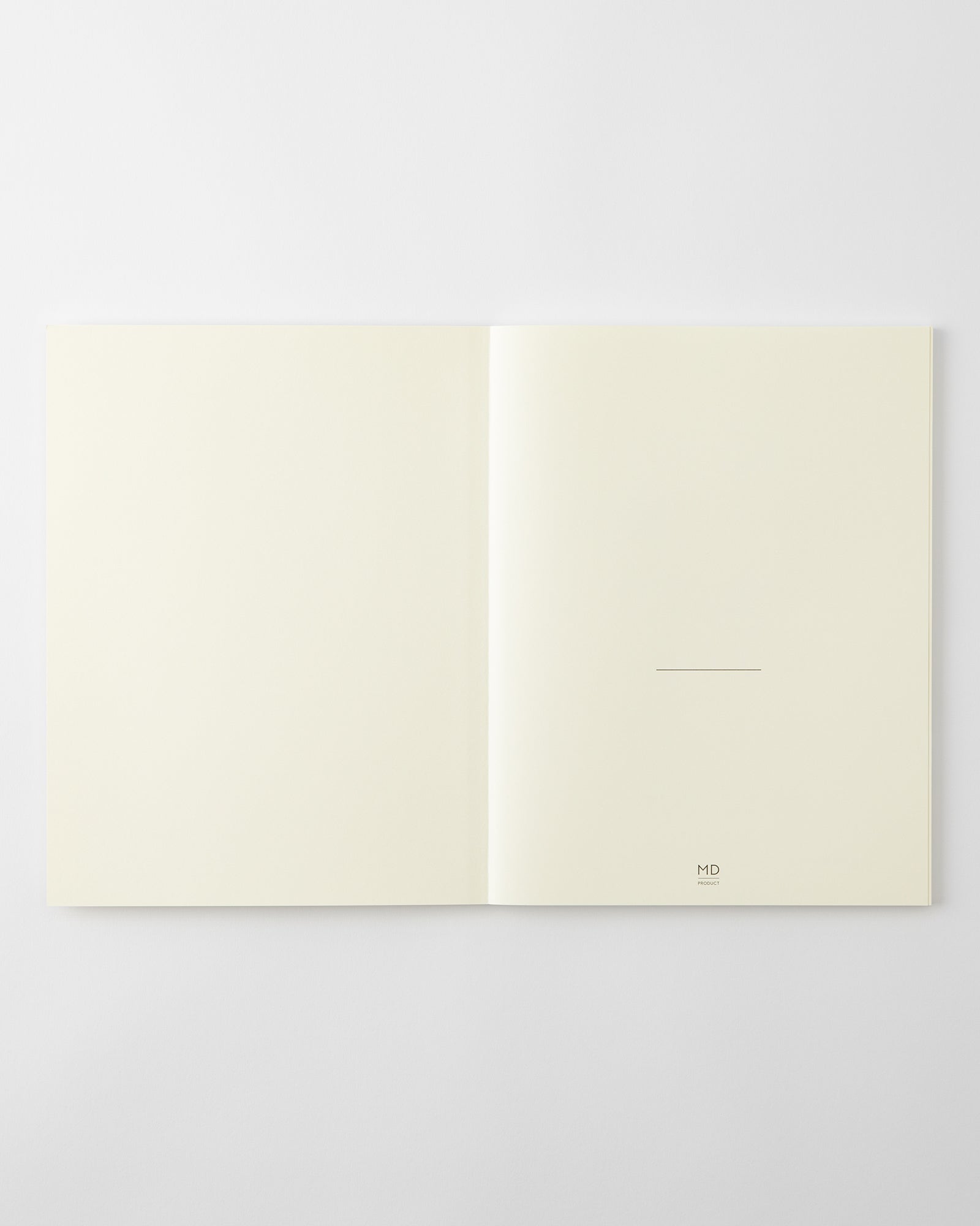 A4変形判 薄型//A4 Variant Thin Type