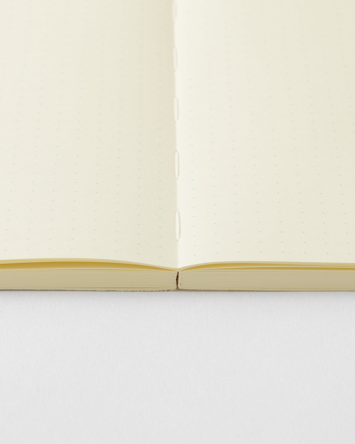 MDノートドット方眼／MD Notebook Dot Grid