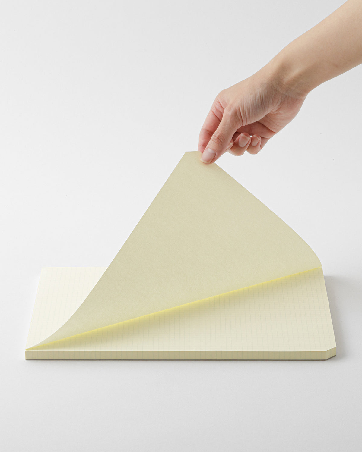 MDペーパーパッド A4 方眼罫／MD Paper Pad A4 Grid