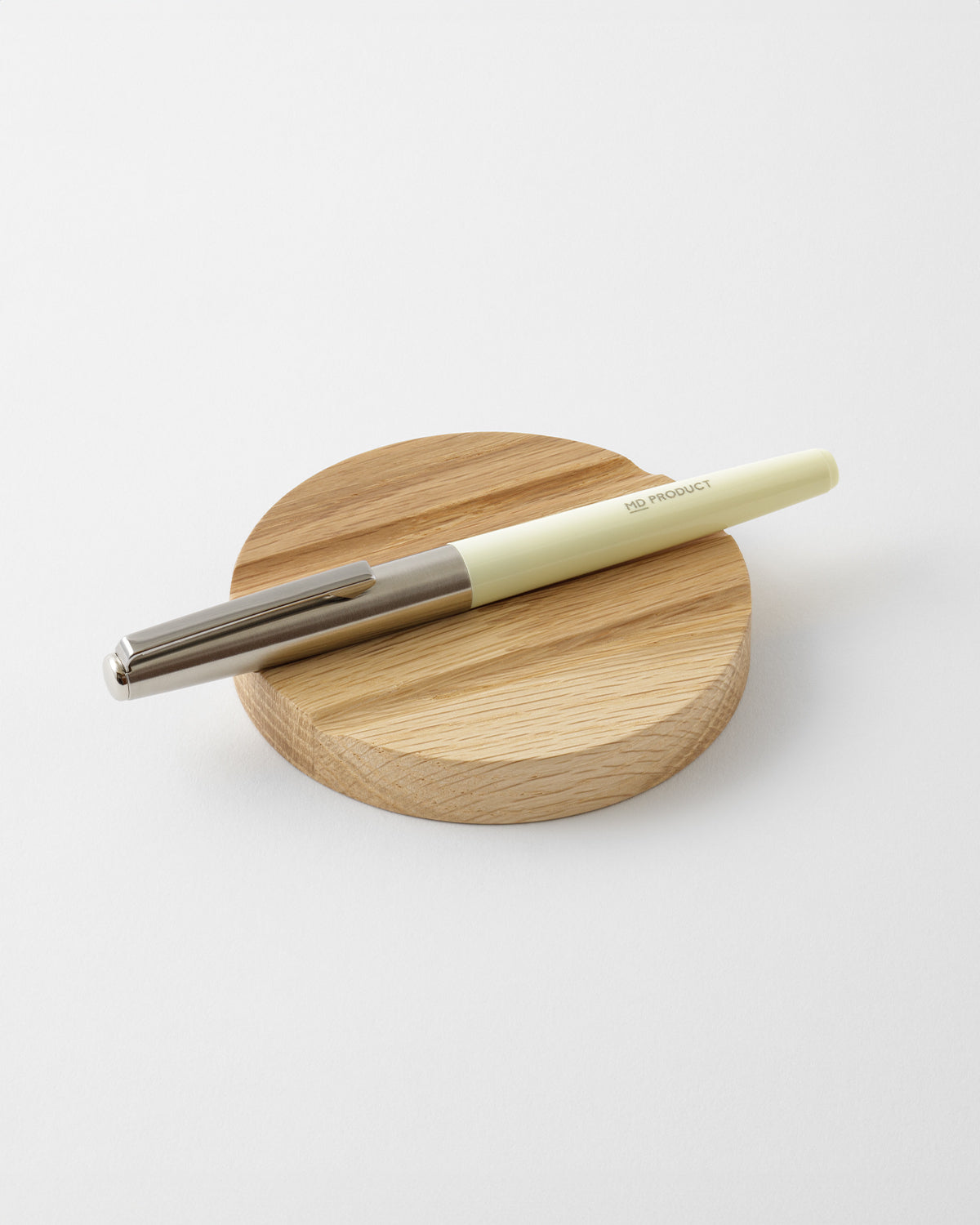 MDペンレスト 木 ナラ／MD Pen Rest Wood Japanese Oak
